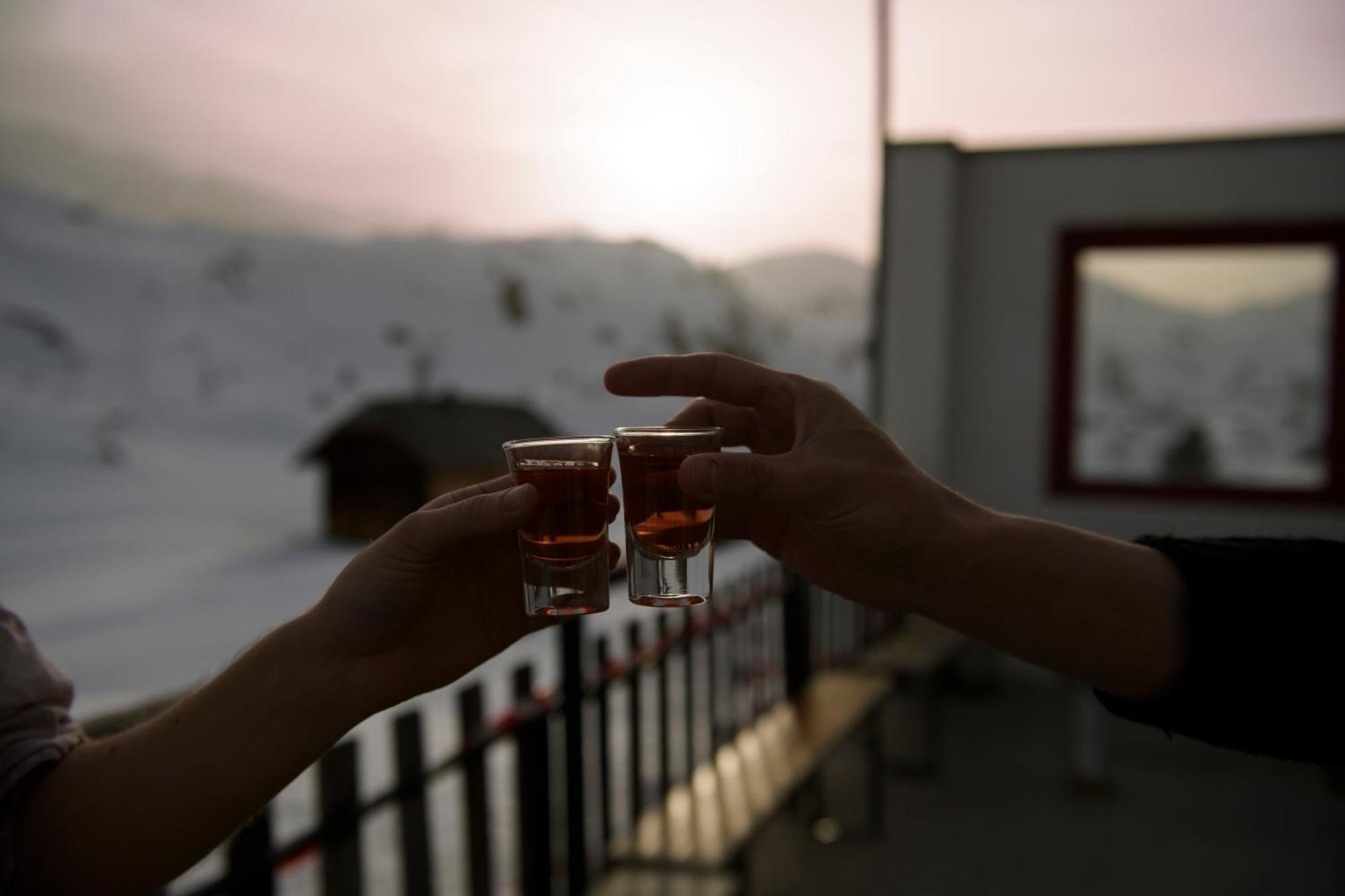 Gjaid-Alm 1738m am Dachstein-Krippenstein Hotel Obertraun Eksteriør billede